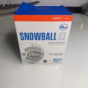 Logitech Blue Snowball iCE Plug 'N Play USB Microphone, White